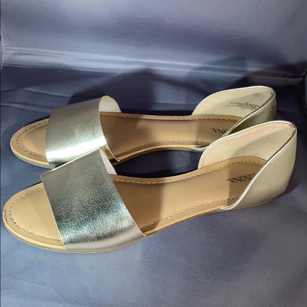 Platinum open toe flats